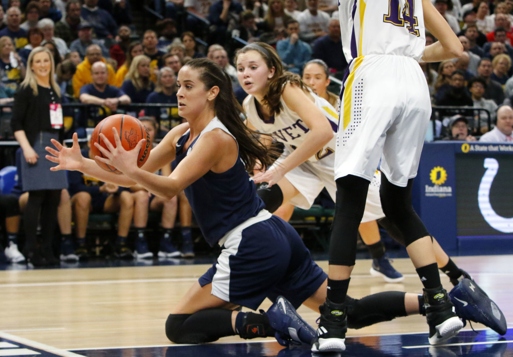 Marquette Catholic vs. Vincennes Rivet in Class A championship